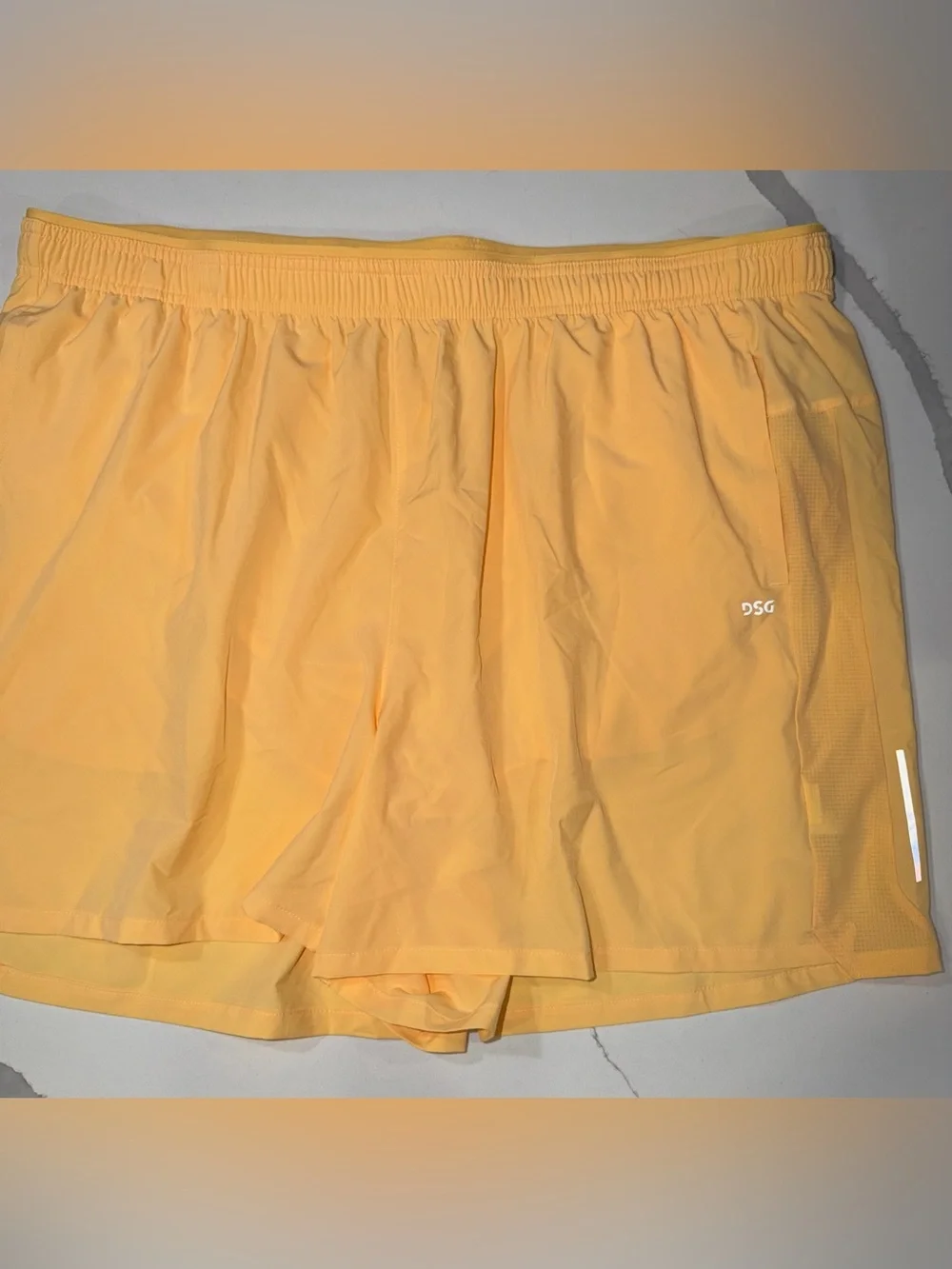 DSG Men’s Light Yellow Athletic Running Shorts xxl